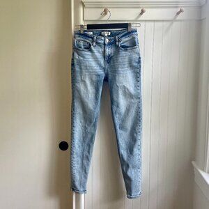Vigoss Thompson Tomboy Jean in Light Wash